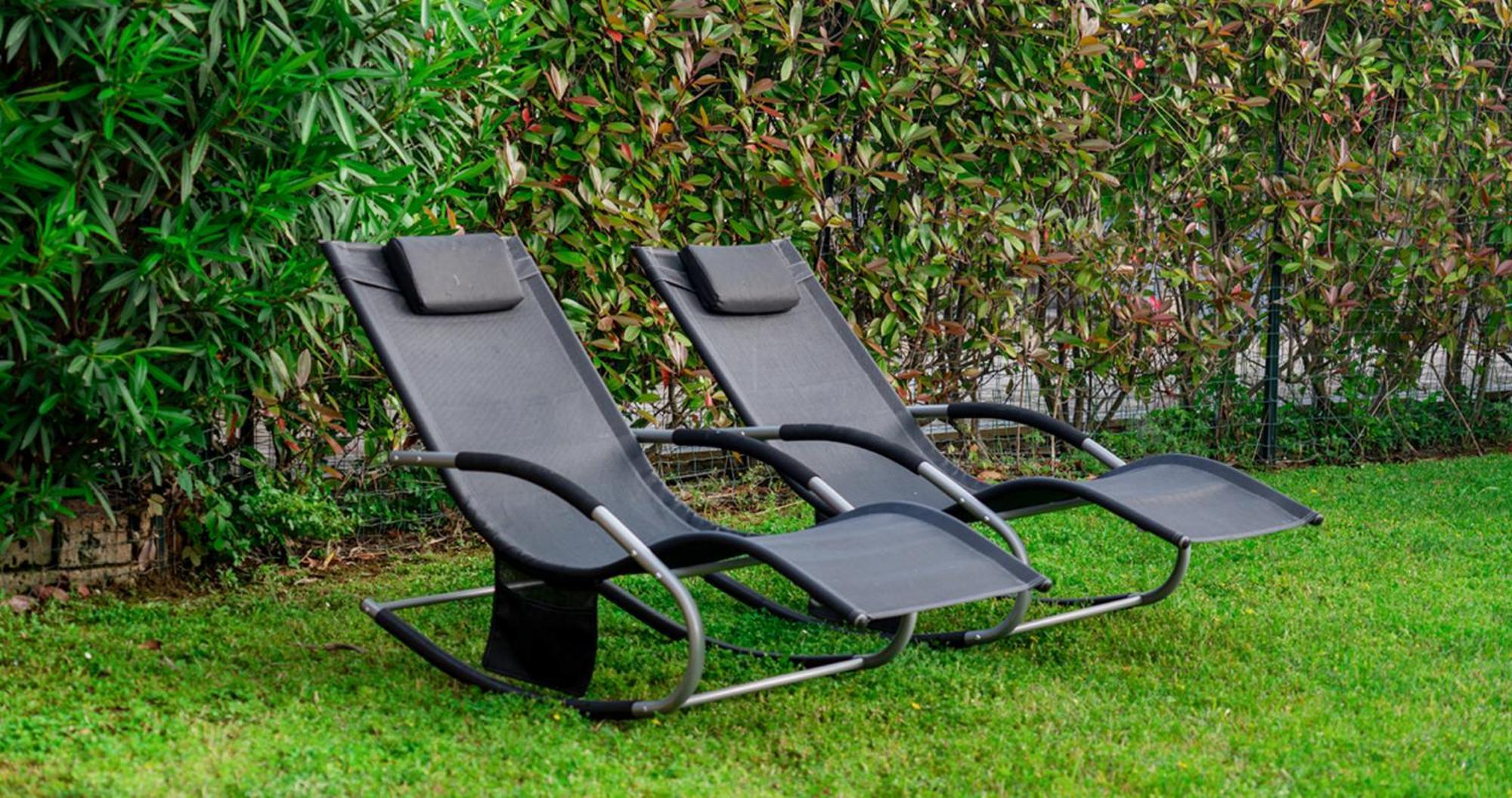 Oleandro Apartment - Featuring A Private Garden And Access To 5 Pools Desenzano del Garda Eksteriør bilde